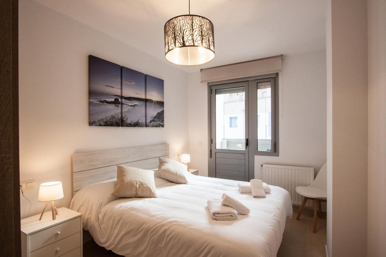 Cuquiellu, Apartamento Con Piscina, 3Km Playa Vut-3084-As リャネス エクステリア 写真